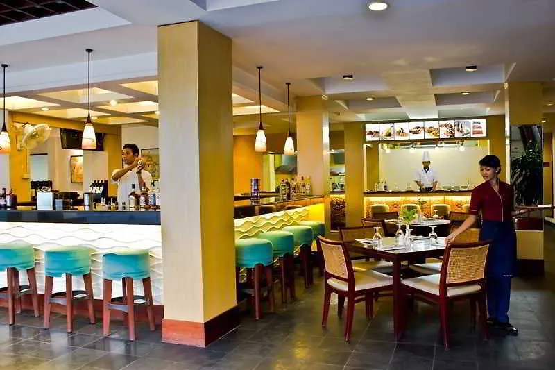 Bali Rani Hotel Кута